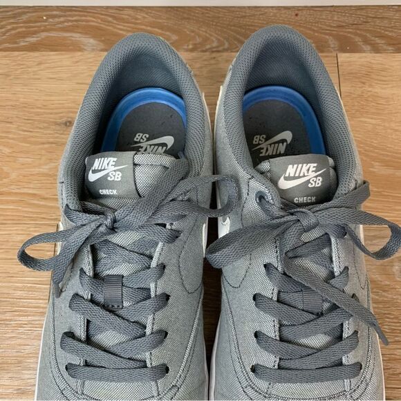 Nike SB Solar Fit Men’s Gray Canvas Lace Up Sneakers - Picture 7 of 11